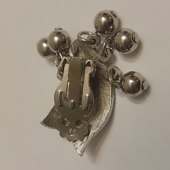 Vintage Pin and Earring Set - Picture 5 of 6